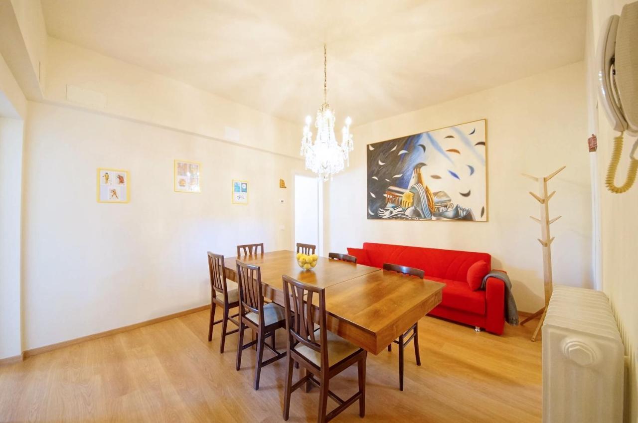 Ca' Circus 4 Rooms Wi-Fi Fibre Venesia Bagian luar foto